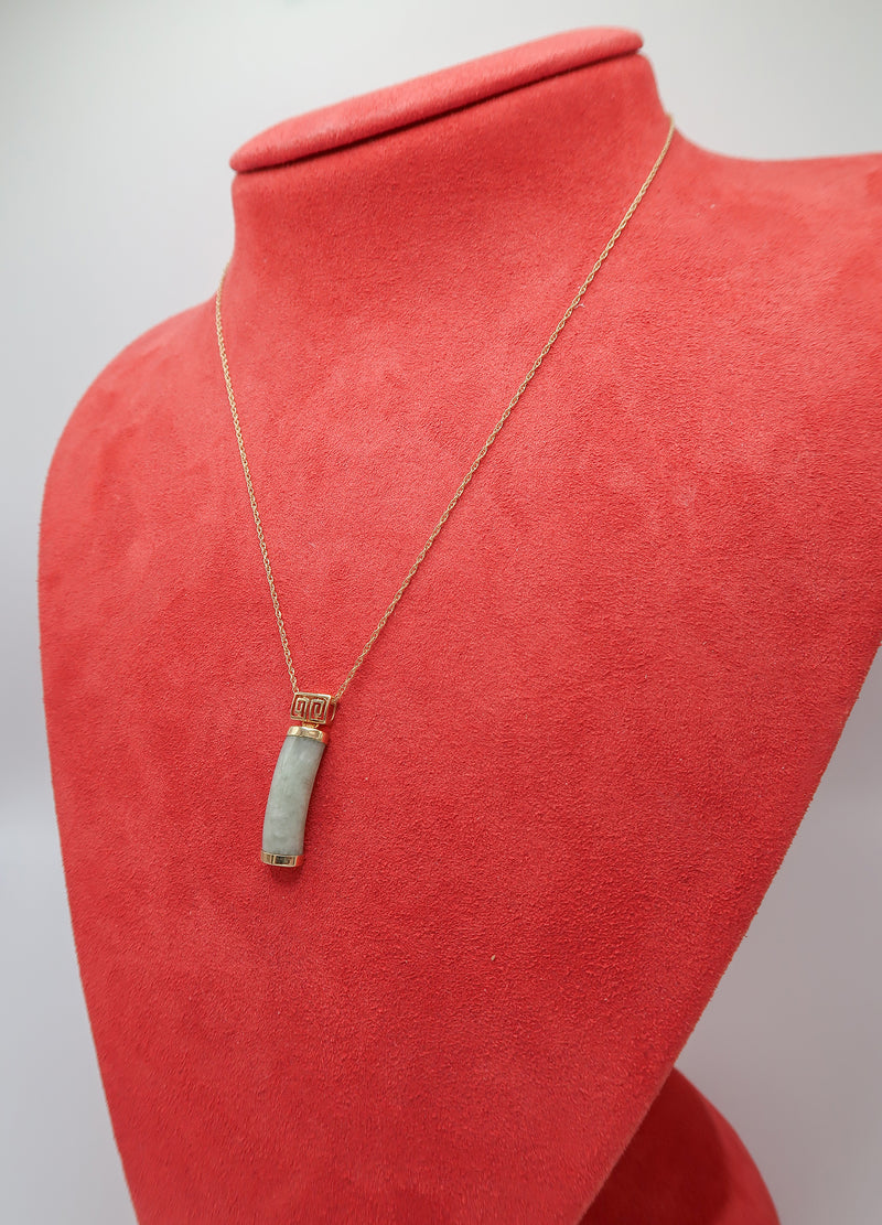 Antique 14K Gold and Jade Necklace
