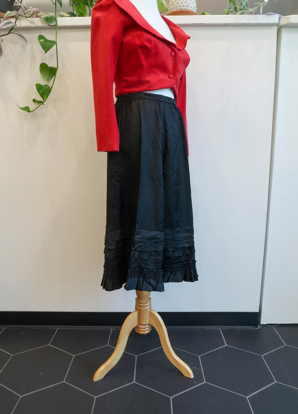 Early 20th c. Vintage Black Skirt