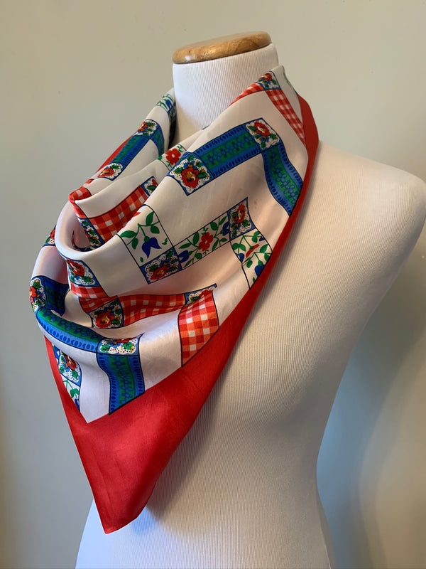 Picnic in the Park Scarf